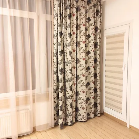 Апартаменты Panorama Balcony Work Castle View